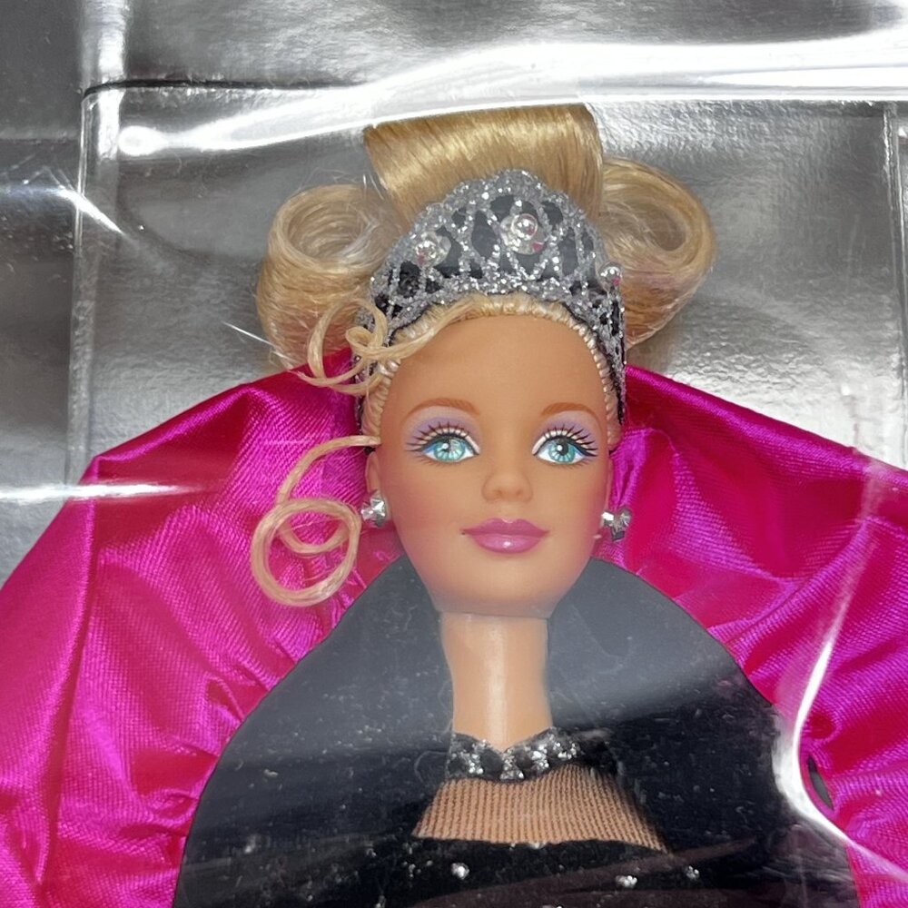 Vtg Hallmark Keepsake HOLIDAY BARBIE Doll and Ornament 1998 Gift Set of 2 READ - Picture 2 of 13